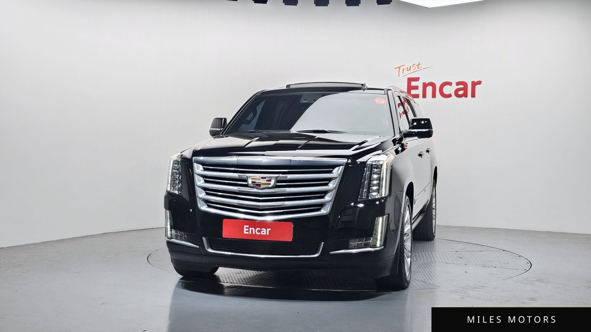 Cadillac Escalade 2017 — миниатюра 3