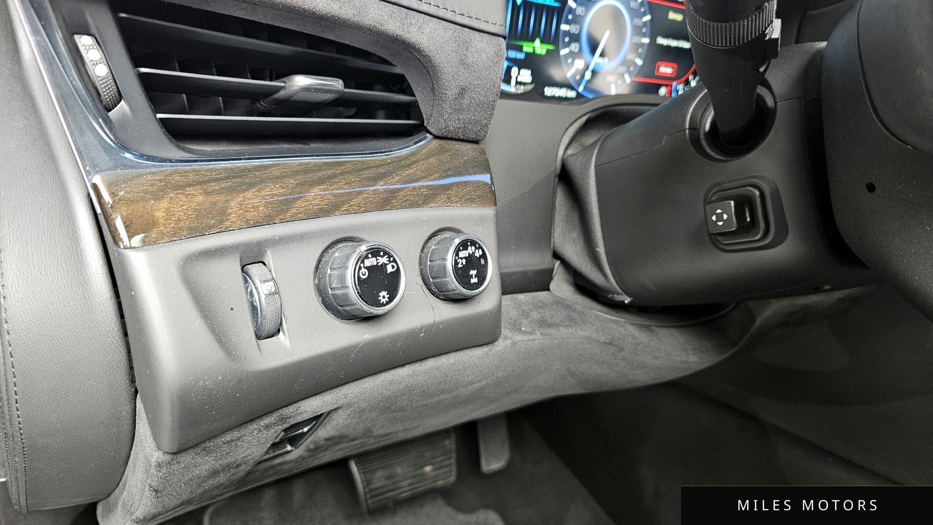 Cadillac Escalade 2017 — миниатюра 15