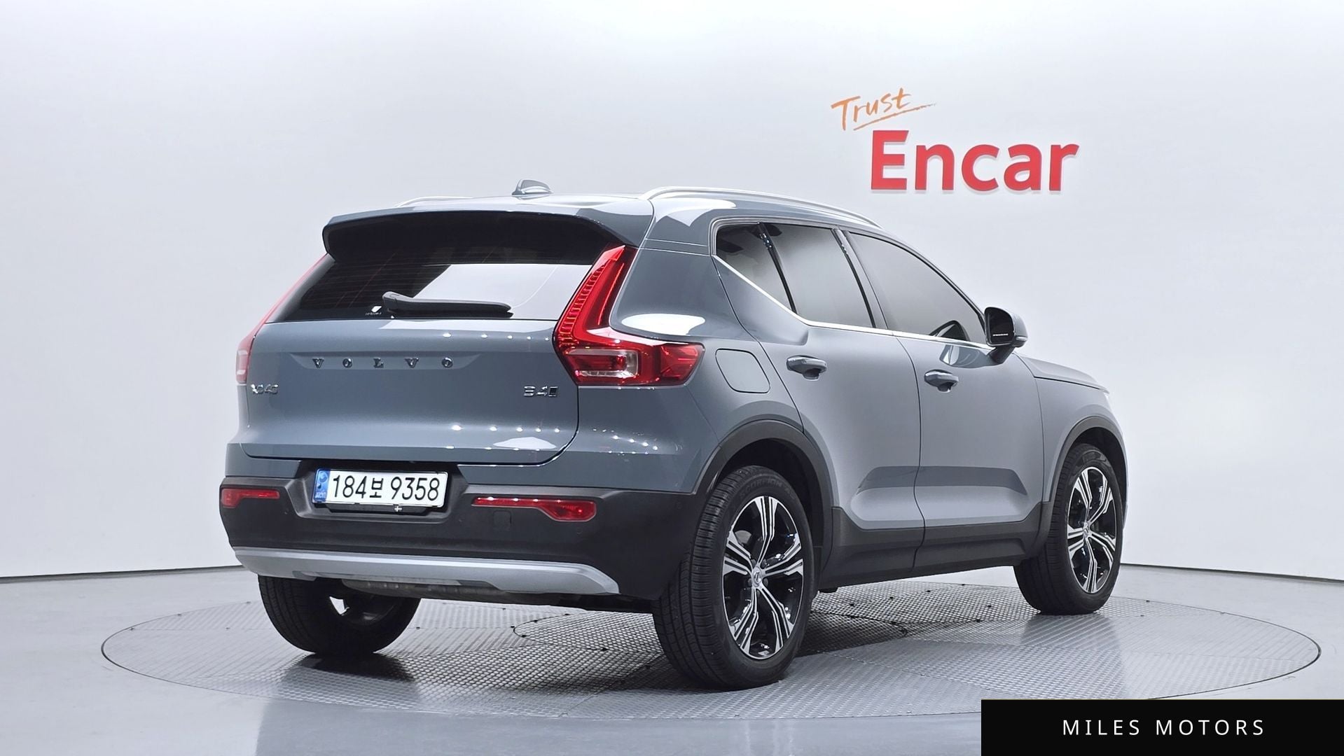 Volvo XC40 2021 — миниатюра 2