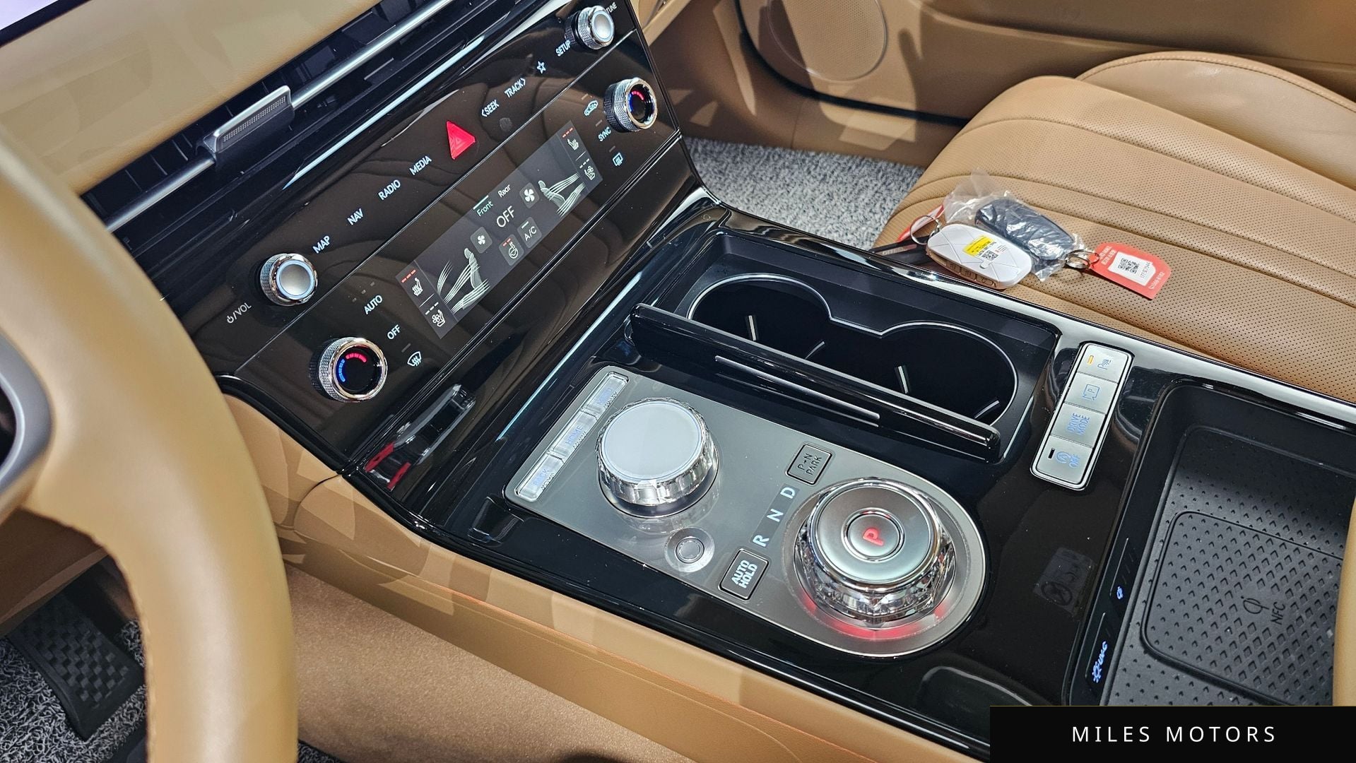 Genesis G80 (RG3) 2025 — миниатюра 9