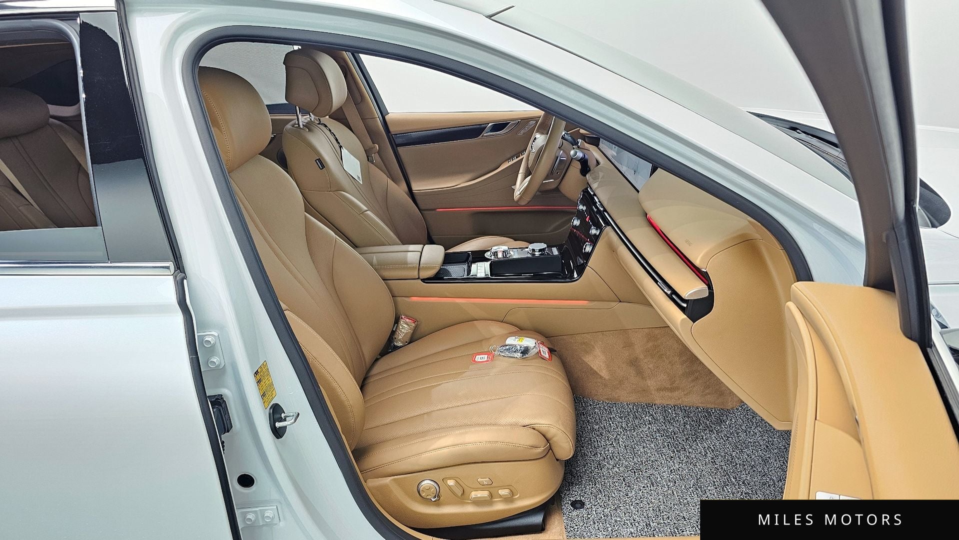 Genesis G80 (RG3) 2025 — миниатюра 12