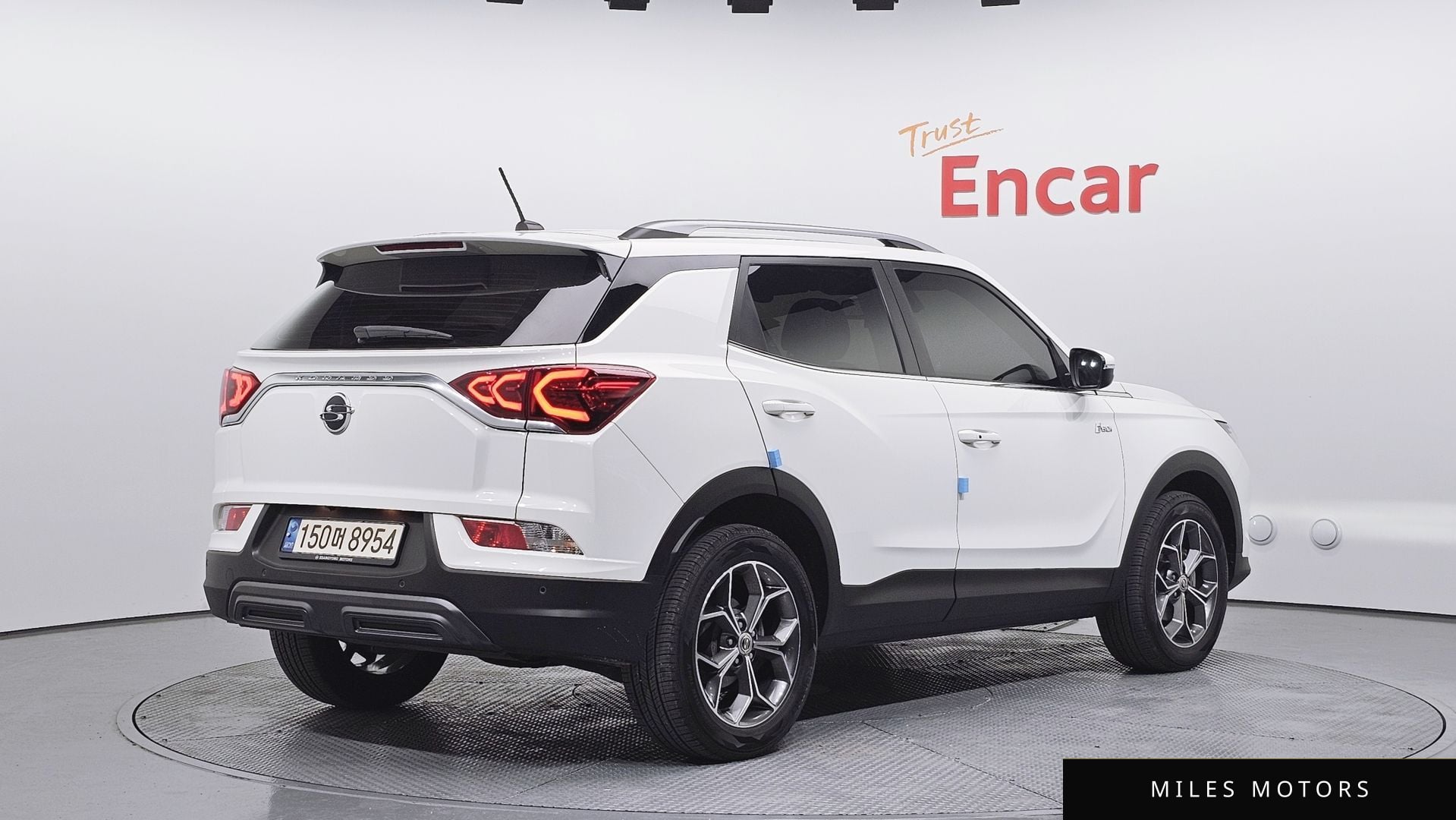KG Mobility Beautiful Korando 2022 — миниатюра 2