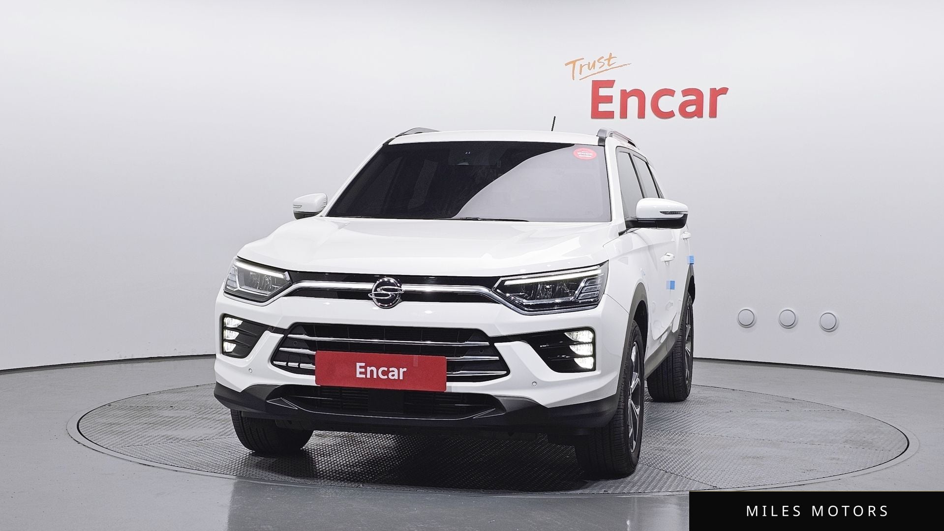 KG Mobility Beautiful Korando 2022 — миниатюра 3
