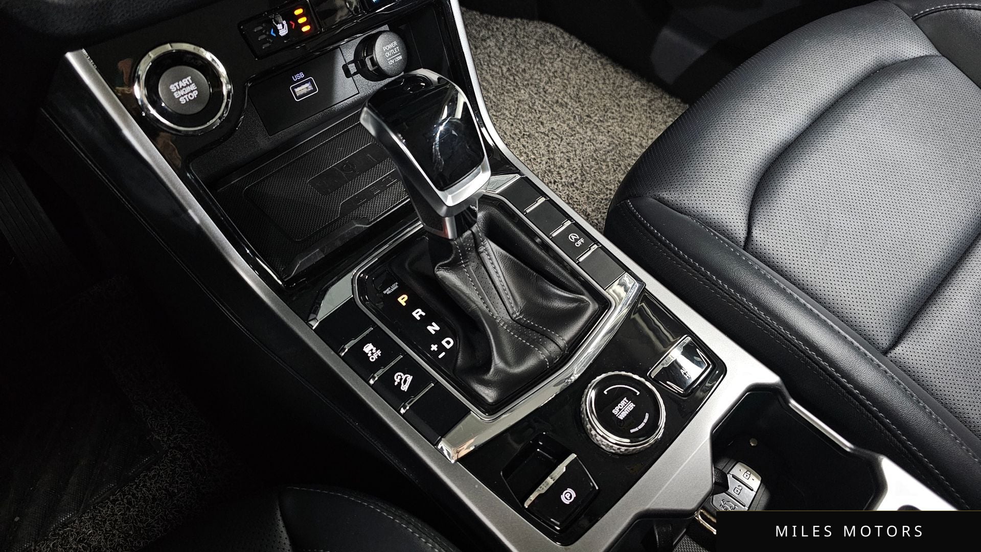 KG Mobility Beautiful Korando 2022 — миниатюра 9