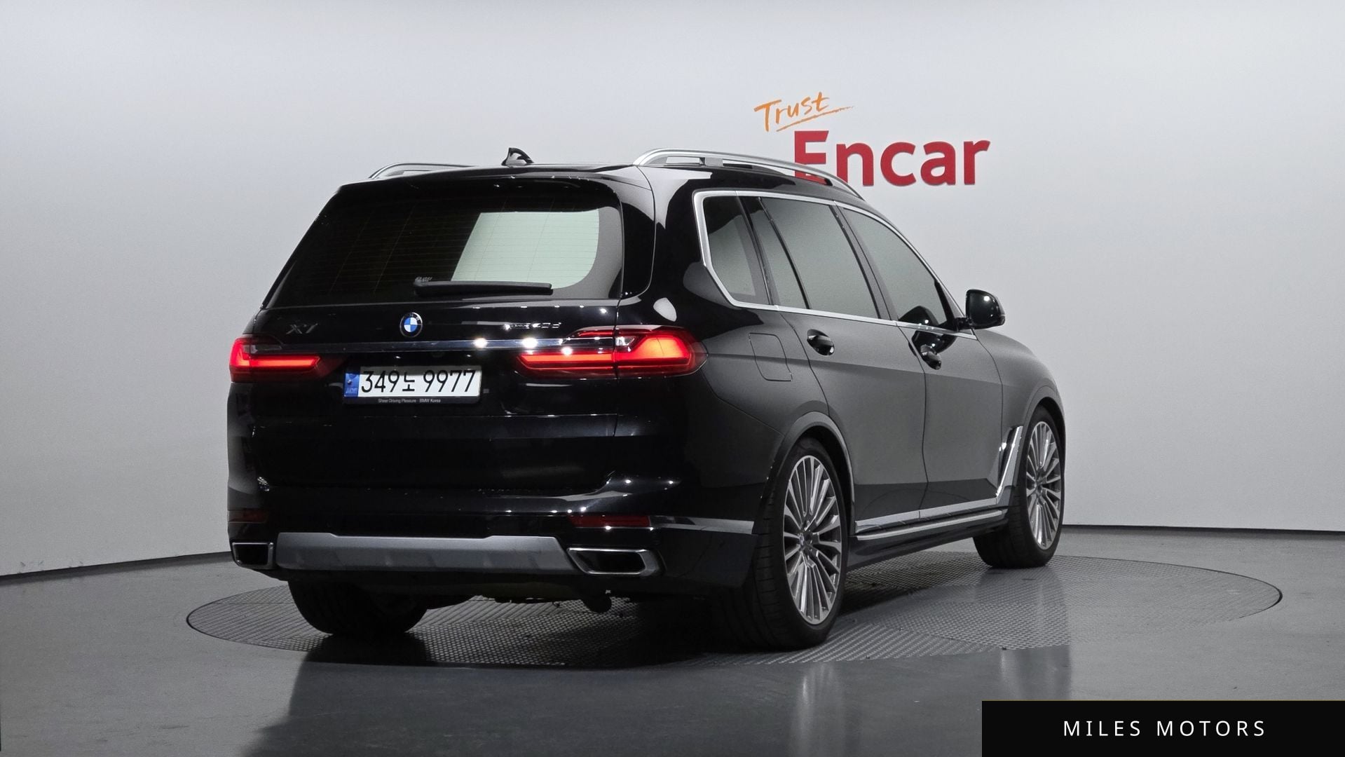BMW X7 (G07) 2021 — миниатюра 2