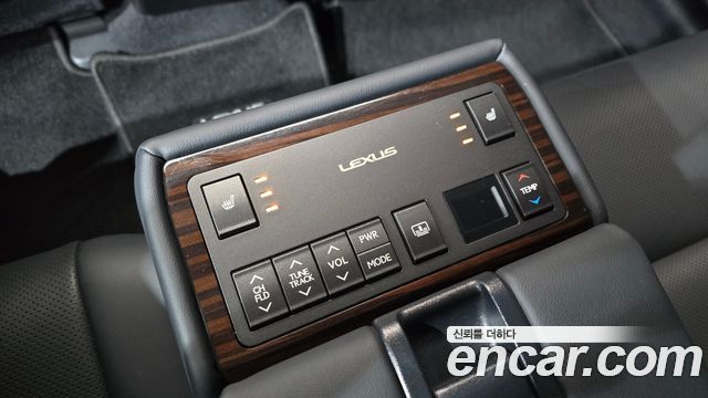 Лексус ES300h 2016 — миниатюра 18