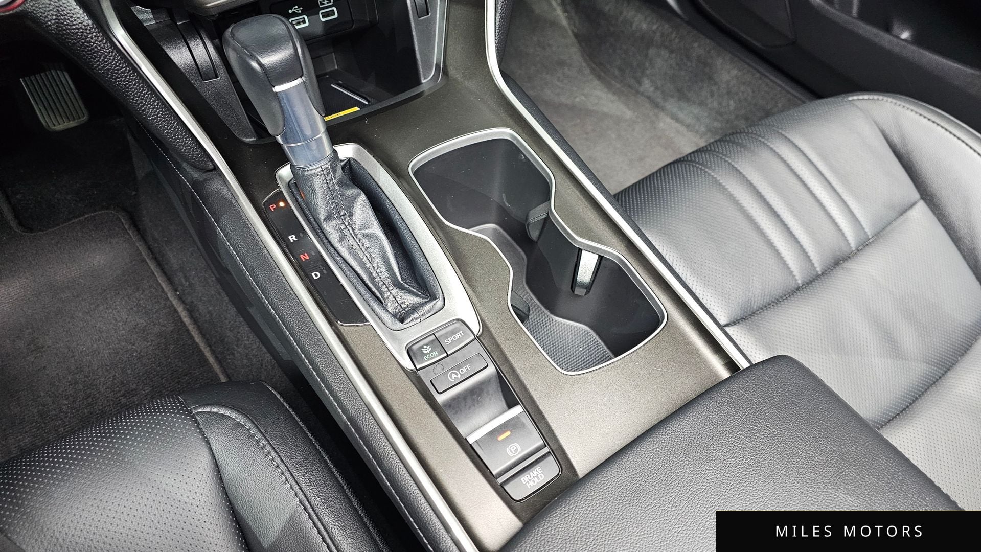 Honda Accord 2022 — миниатюра 9