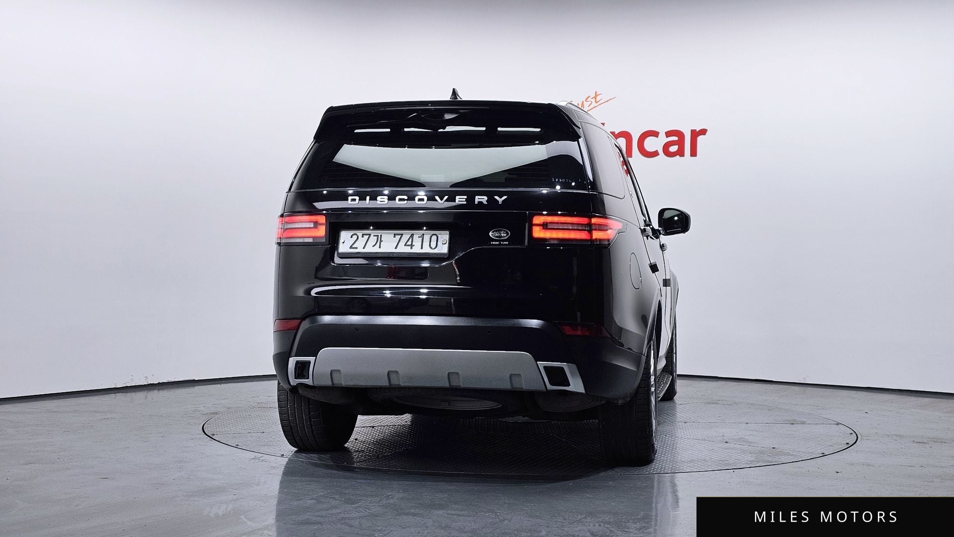 Land Rover Discovery 2018 — миниатюра 4