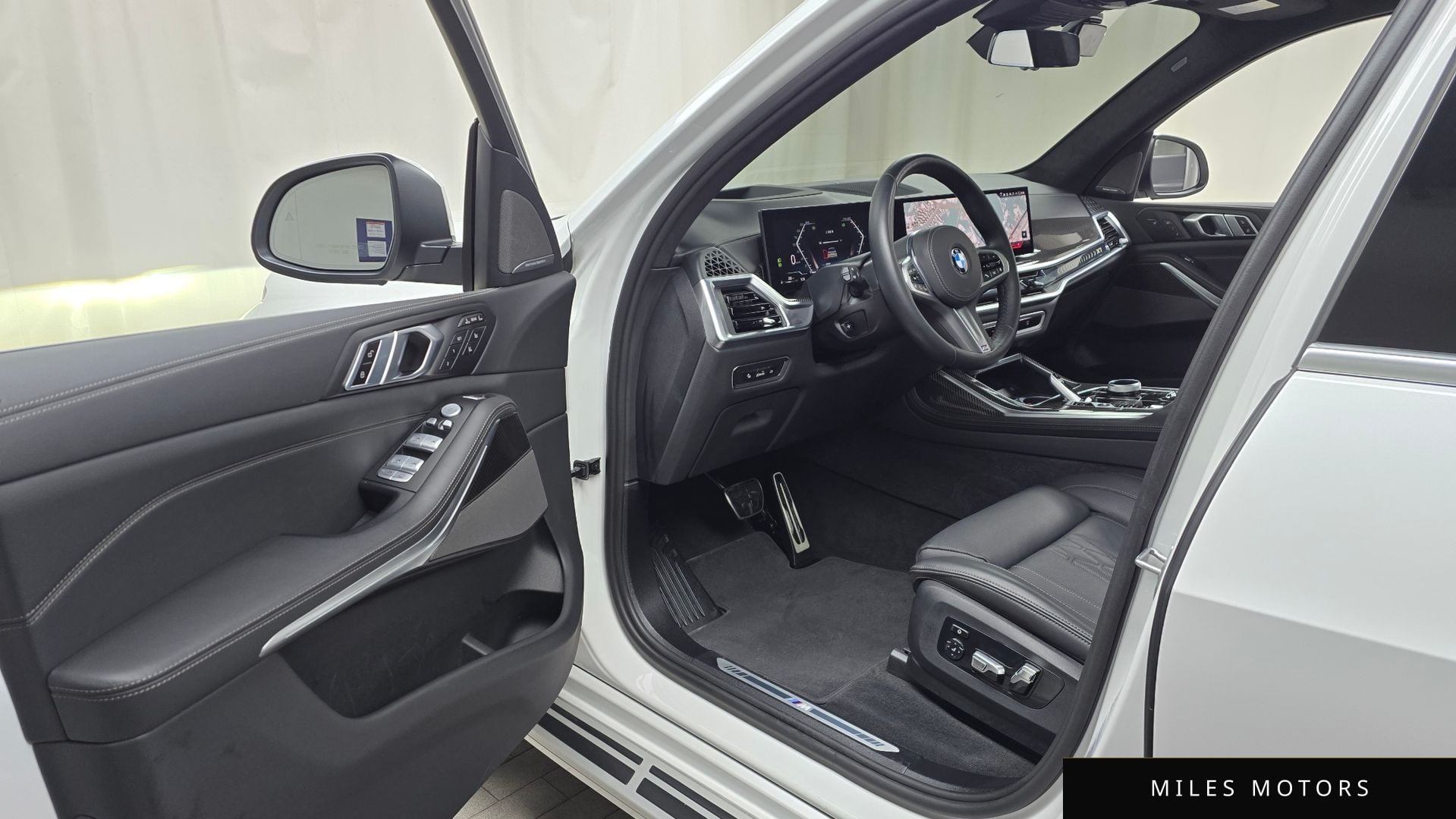 BMW X7 (G07) 2025 — миниатюра 10
