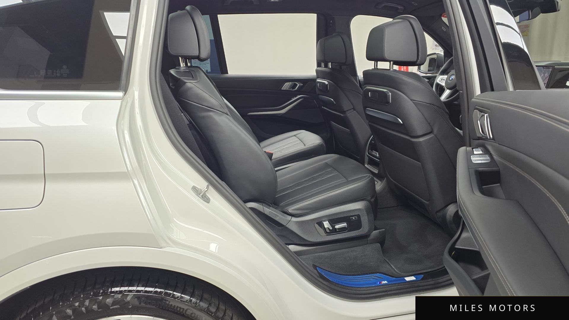 BMW X7 (G07) 2025 — миниатюра 12