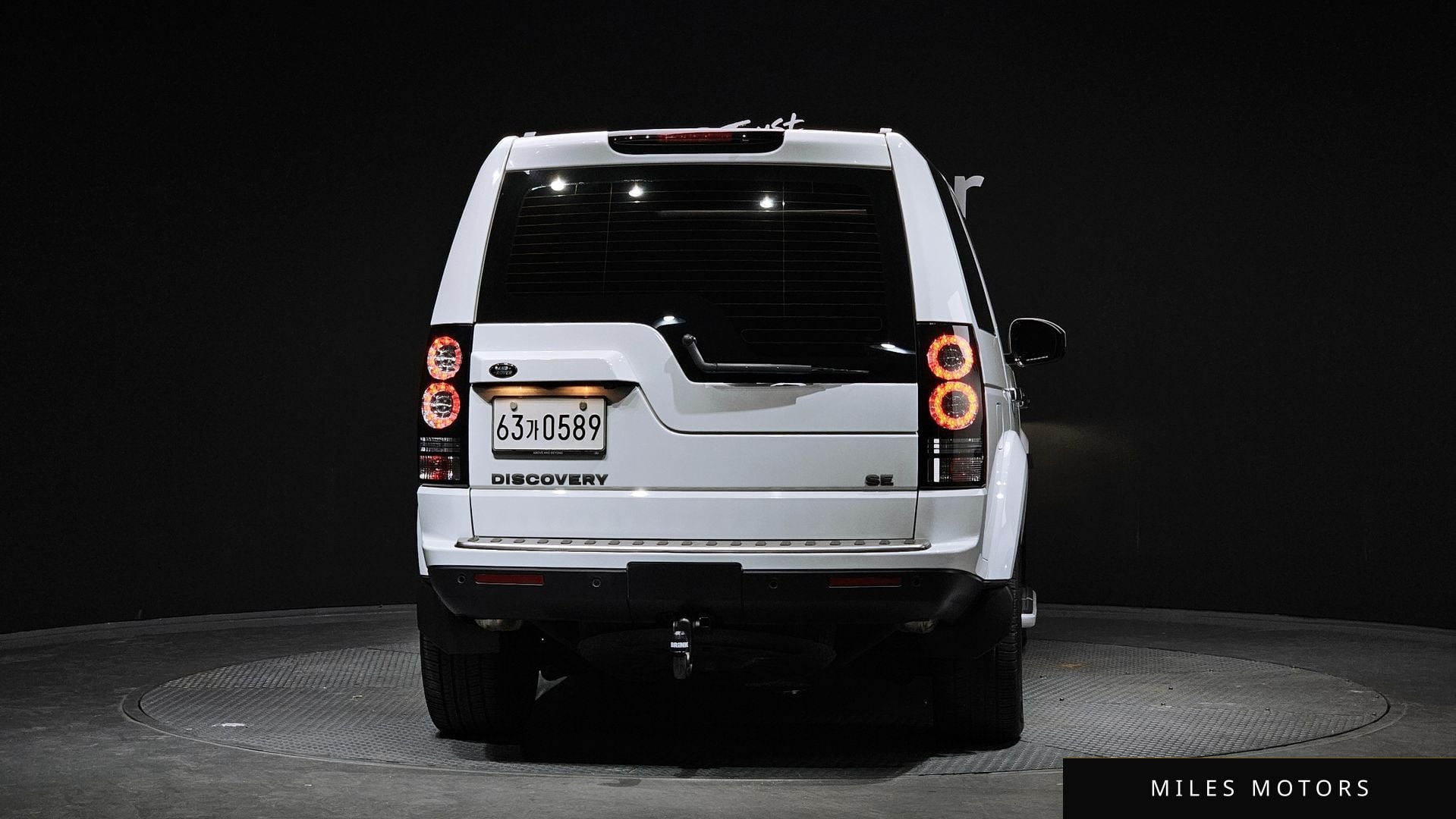 Land Rover Discovery 2016 — миниатюра 4