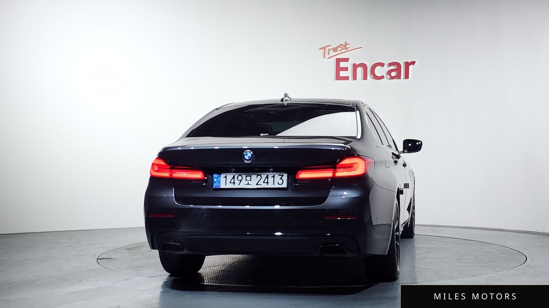 BMW 5 Series (G30) 2021 — миниатюра 4