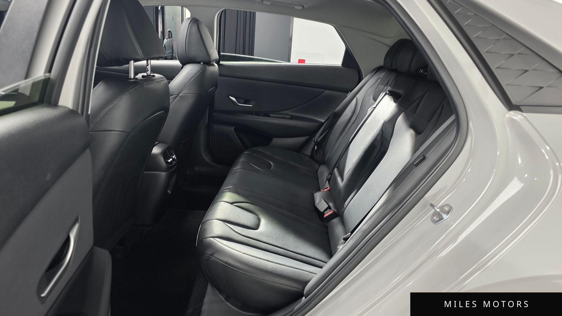 Hyundai AVANTE 2024 — миниатюра 12