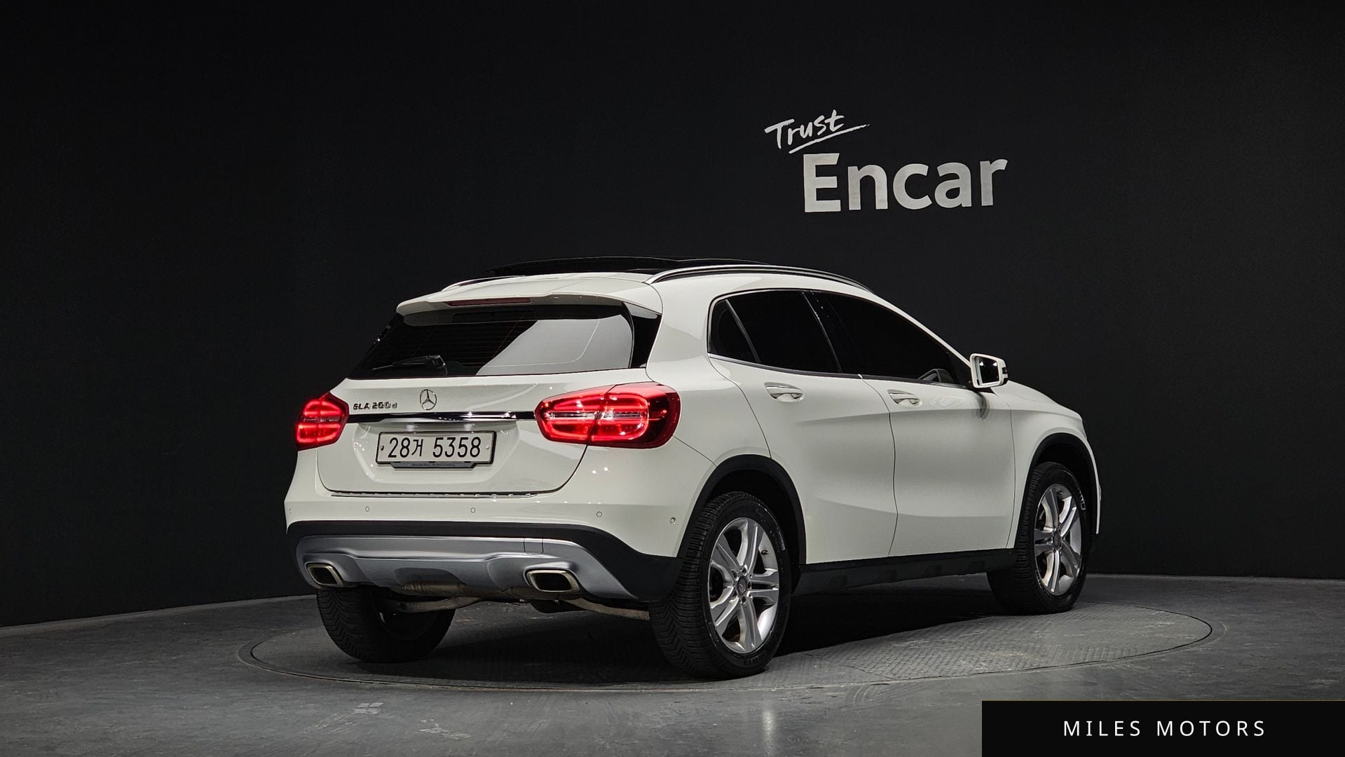 Mercedes-Benz GLA-Class X156 2017 — миниатюра 2