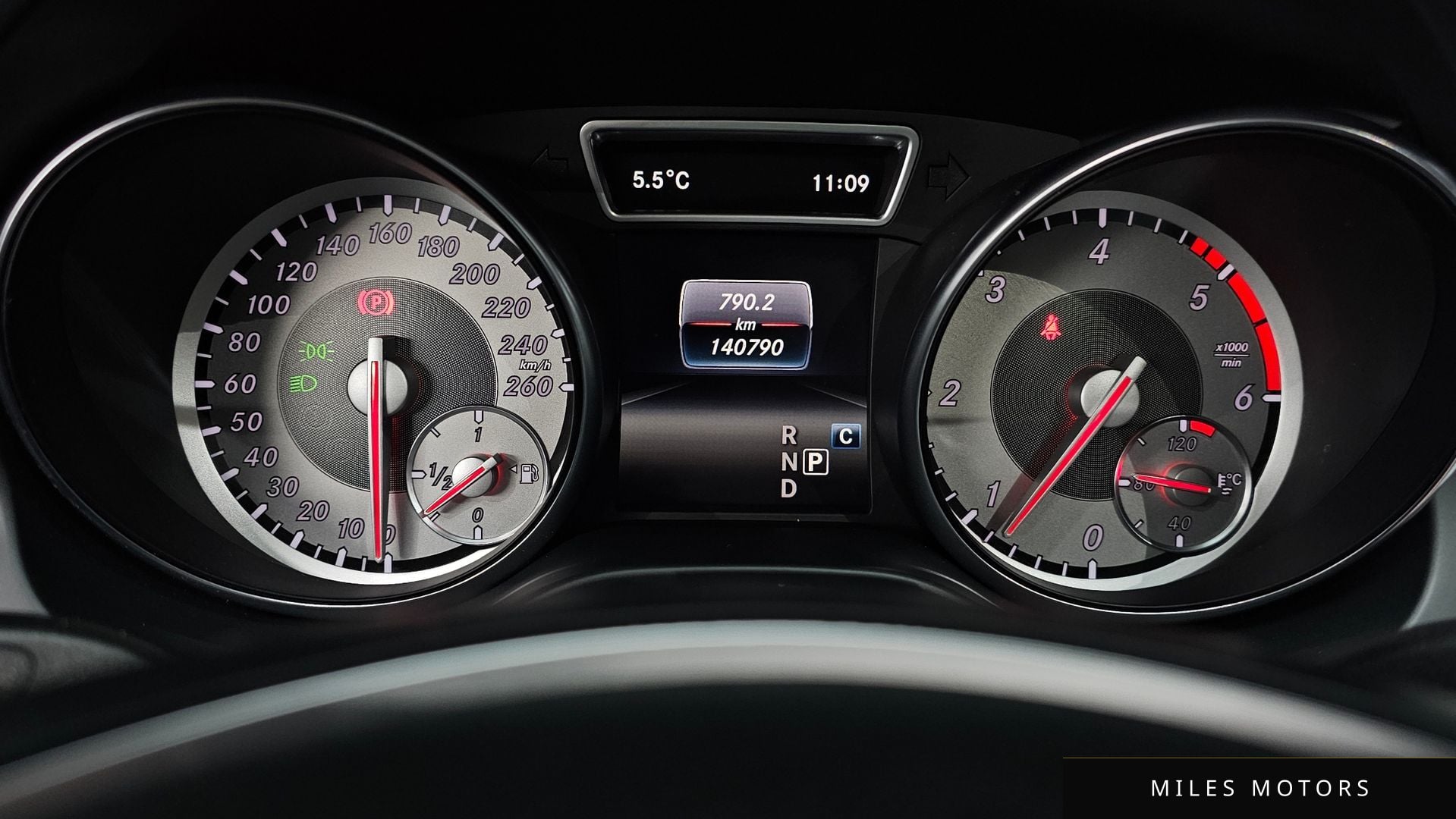 Mercedes-Benz GLA-Class X156 2017 — миниатюра 8