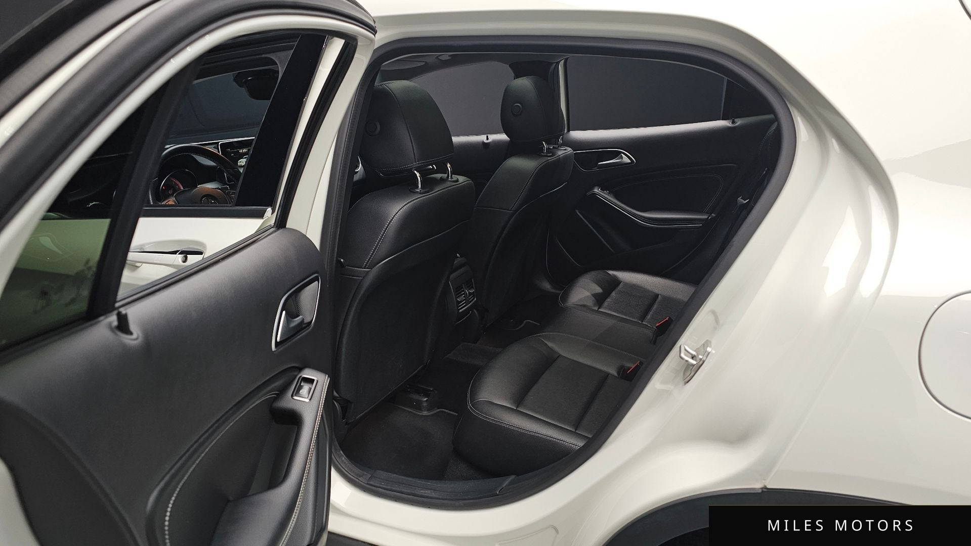 Mercedes-Benz GLA-Class X156 2017 — миниатюра 12