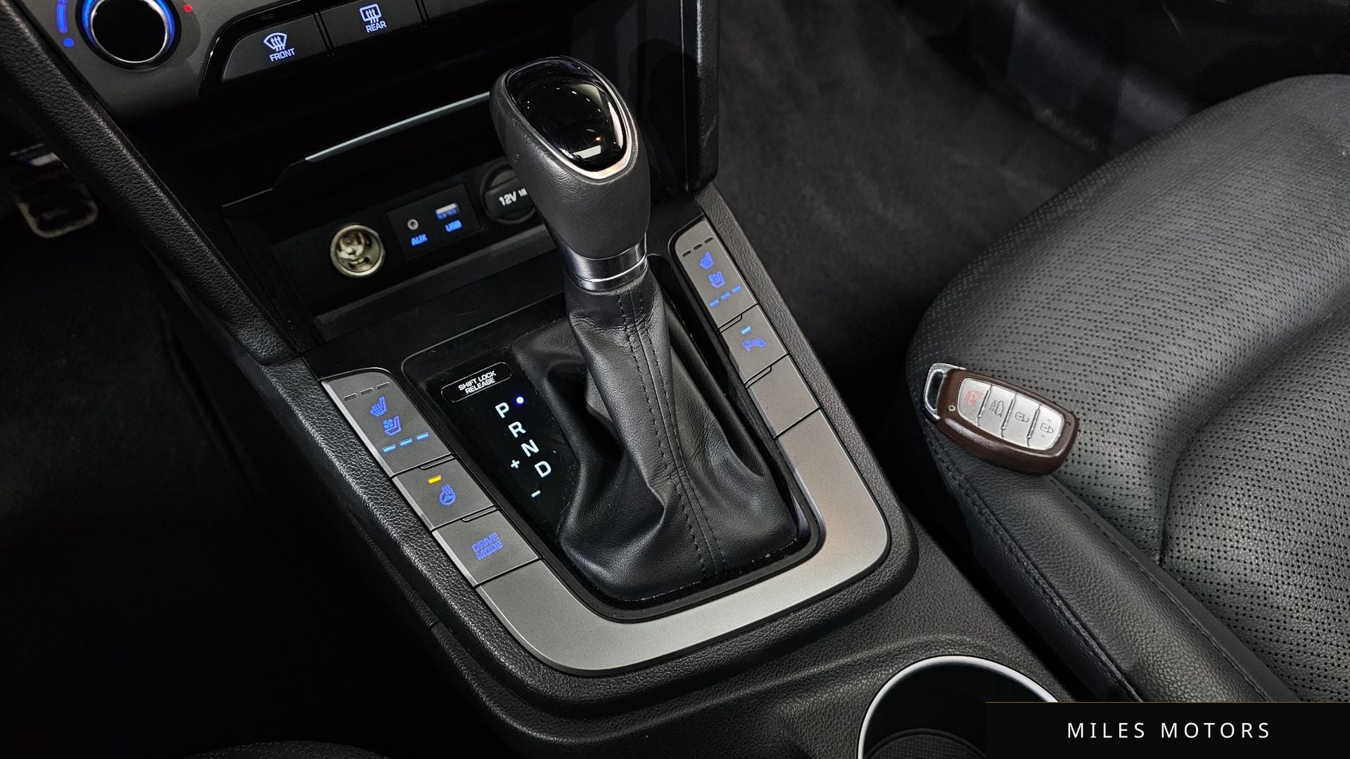 Hyundai AVANTE 2017 — миниатюра 9