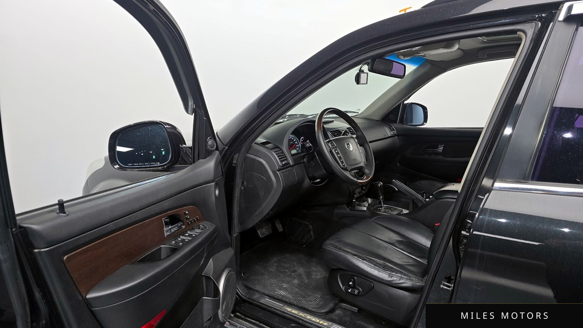 KG Mobility Rexton 2015 — миниатюра 10