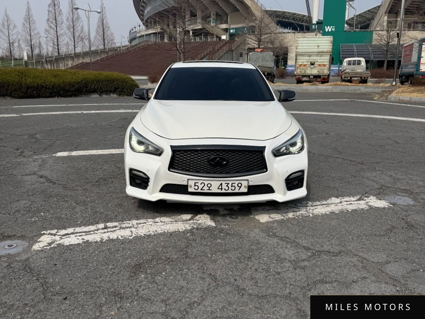 Infiniti Q50 2016 — фото 1 из 12