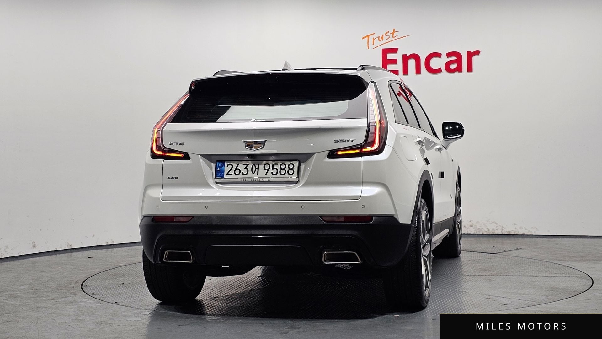 Cadillac XT4 2023 — миниатюра 4