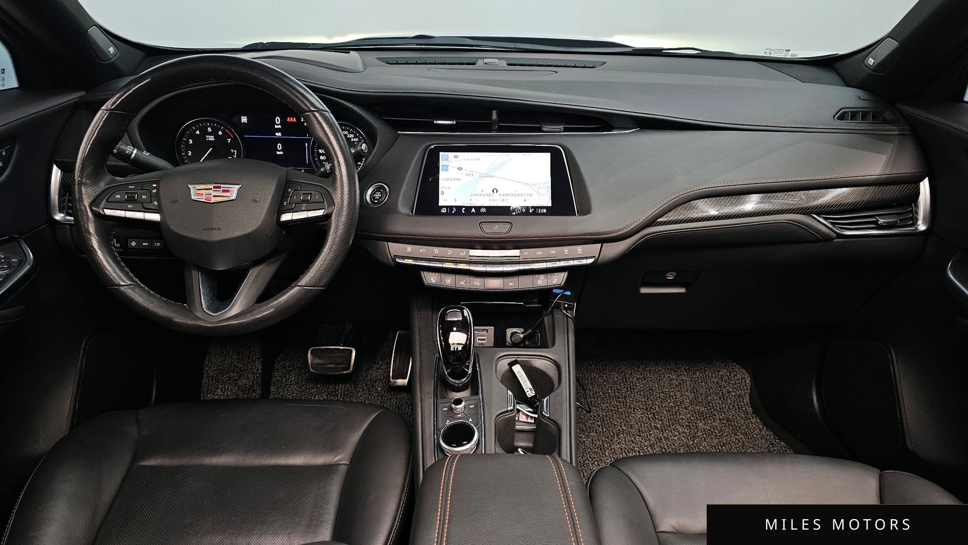 Cadillac XT4 2023 — миниатюра 7