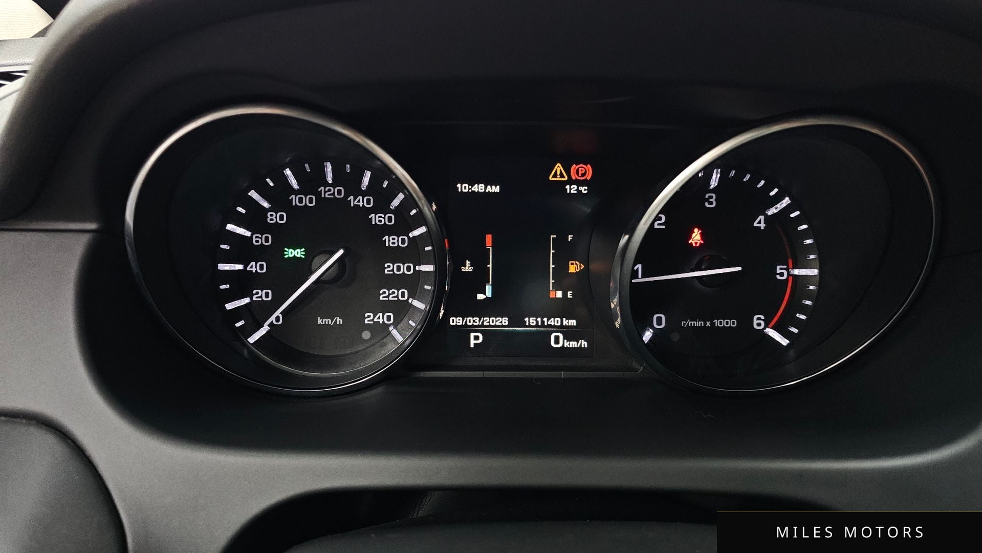 Land Rover Discovery Sport 2016 — миниатюра 8