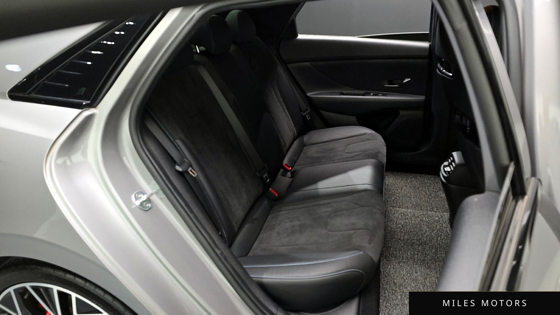 Hyundai AVANTE 2022 — миниатюра 12