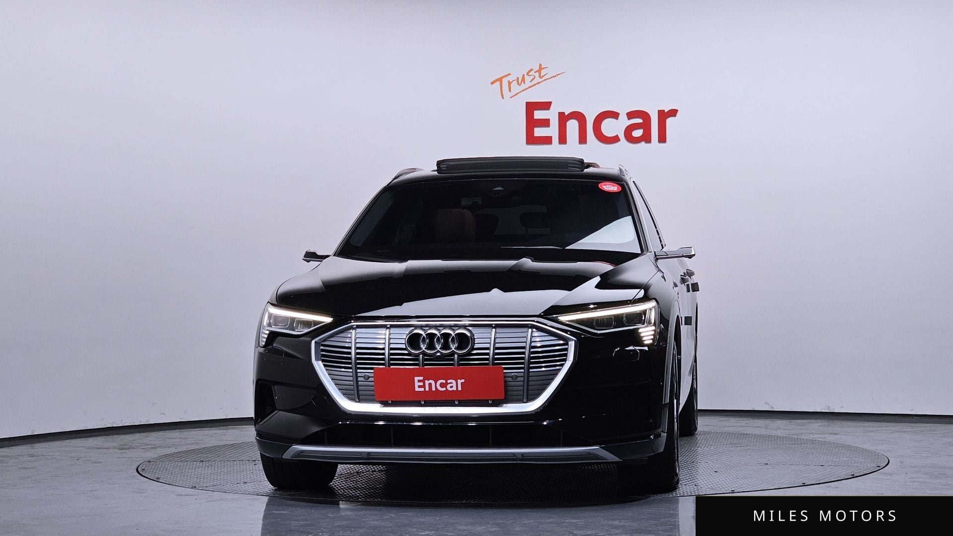 Audi e-tron 2021 — миниатюра 3