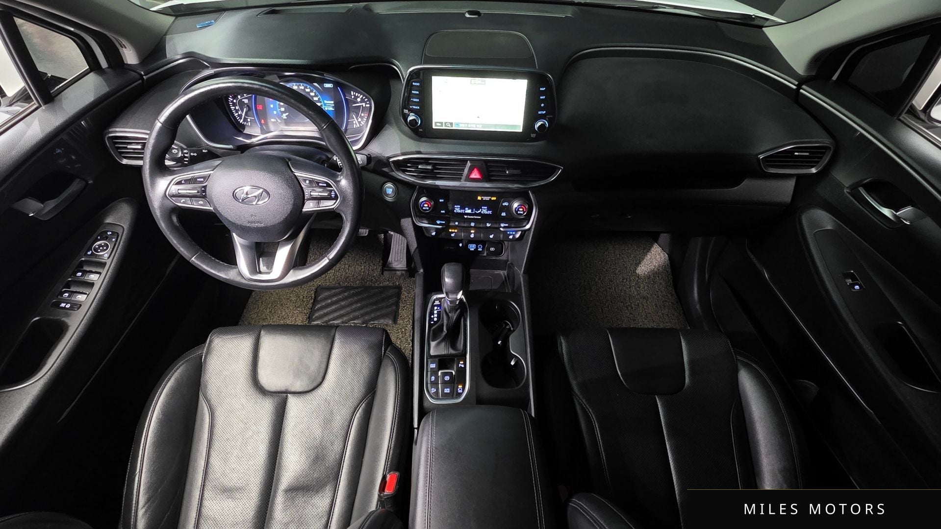 Hyundai Santafe 2019 — миниатюра 7