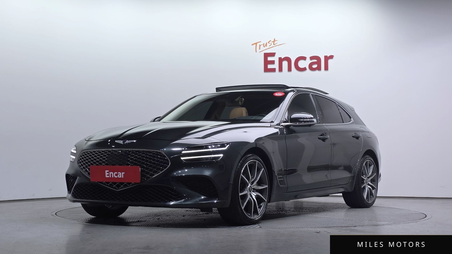 Genesis G70 2023 — фото 1 из 12