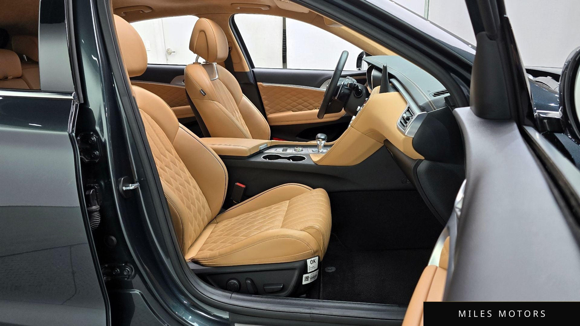 Genesis G70 2023 — миниатюра 10