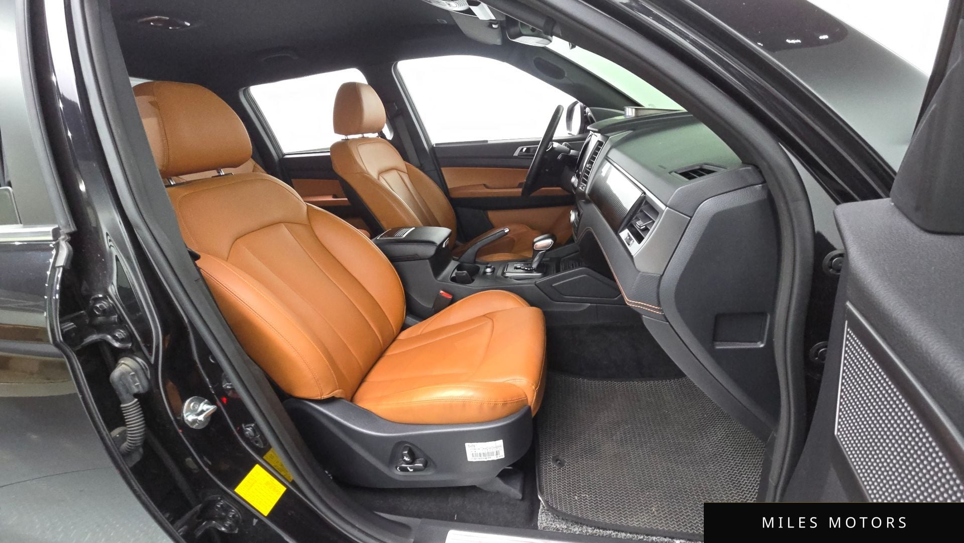 KG Mobility Rexton 2022 — миниатюра 11
