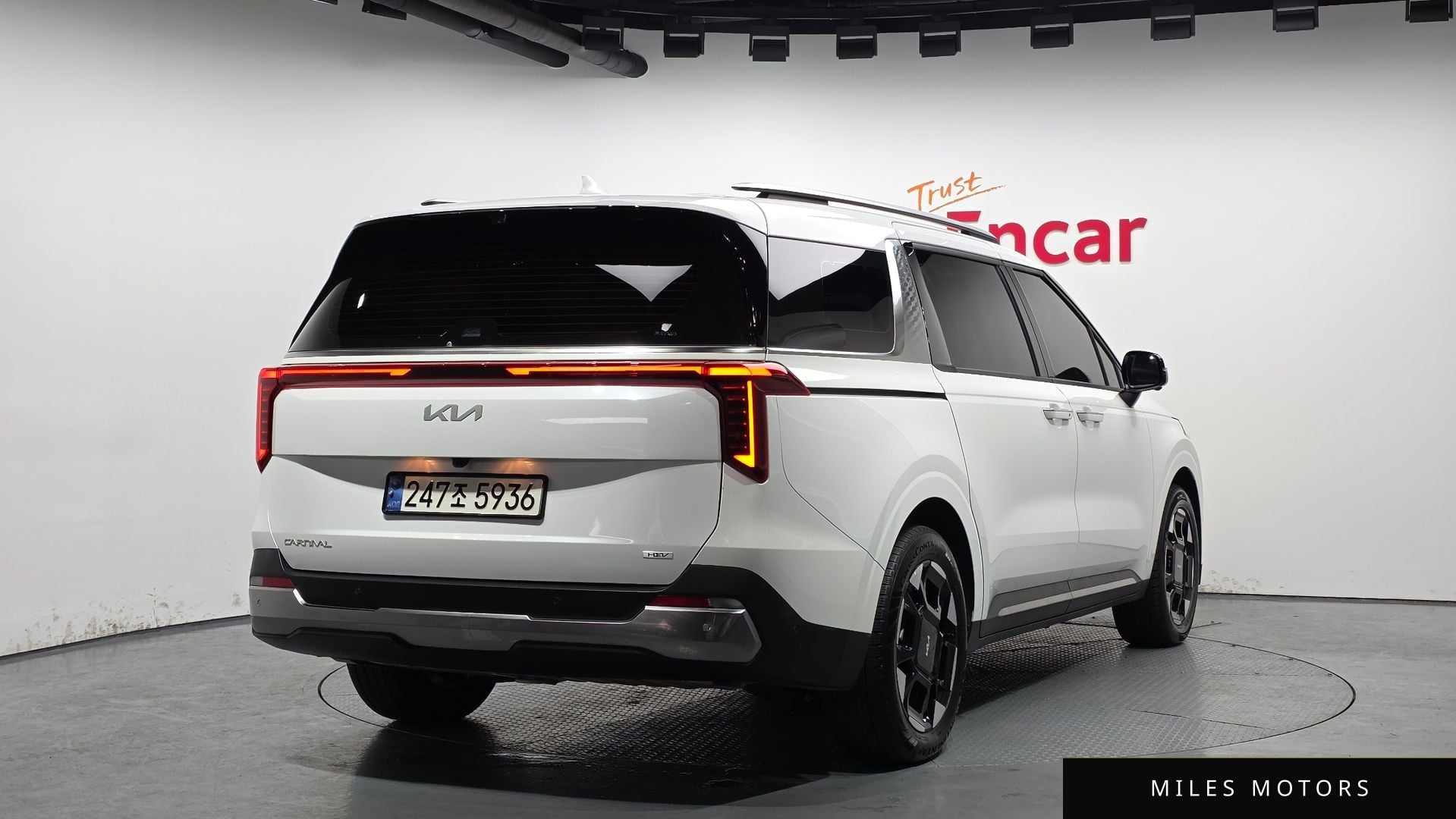 Kia Canival 2025 — миниатюра 2