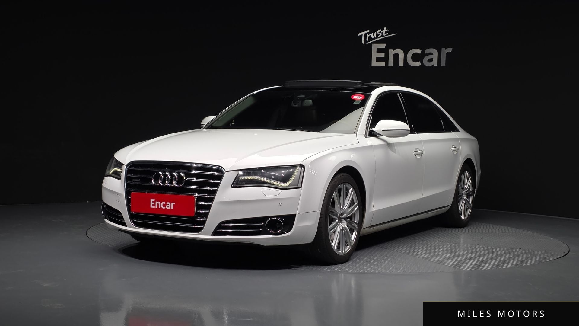 Audi A8 2012 — миниатюра 3