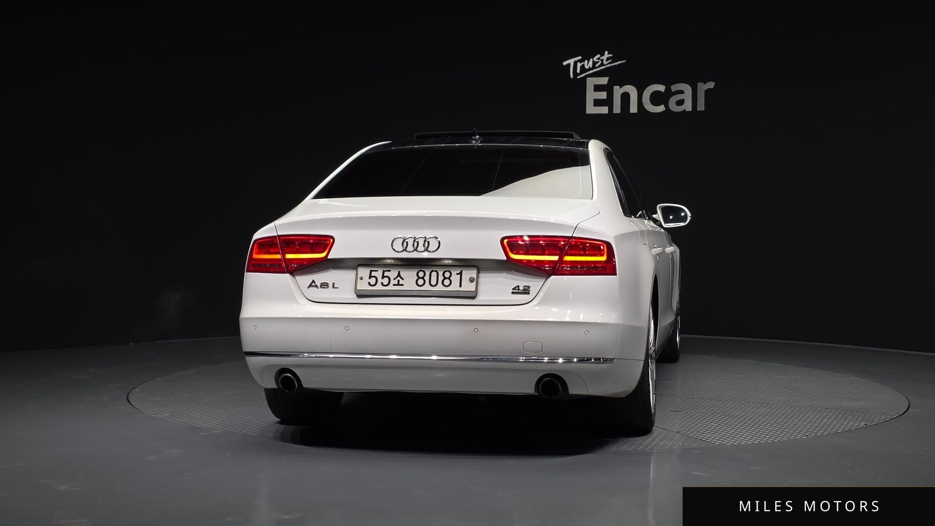 Audi A8 2012 — миниатюра 4