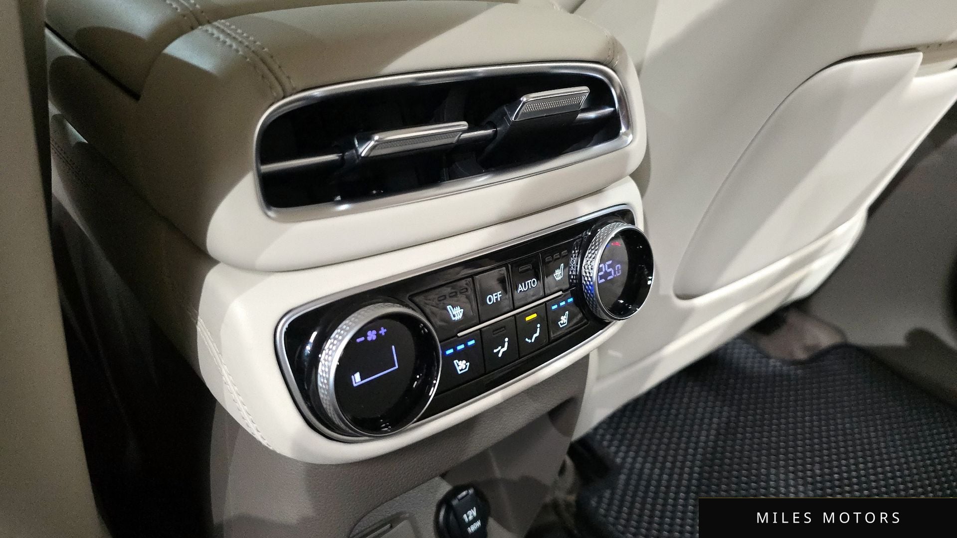 Genesis GV80 2023 — миниатюра 18