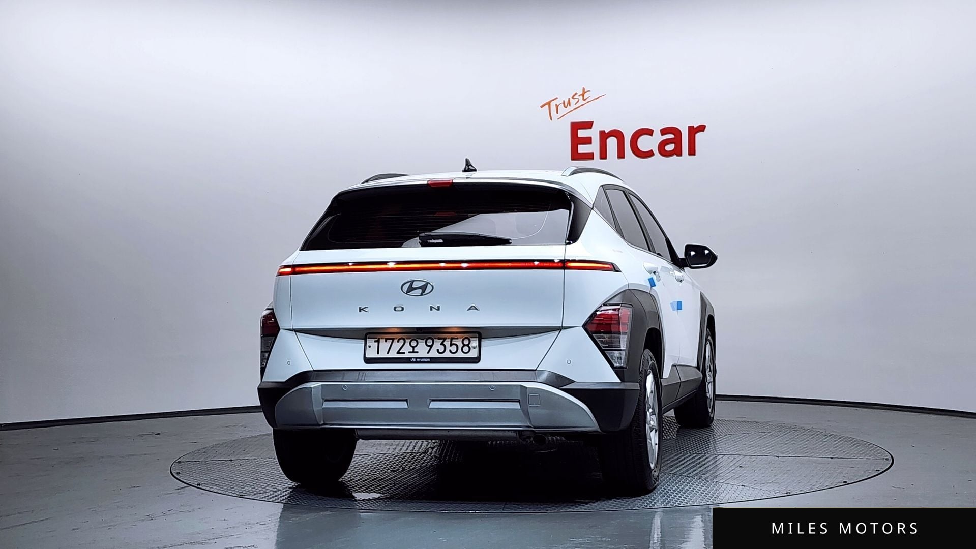 Hyundai Kona 2023 — миниатюра 4
