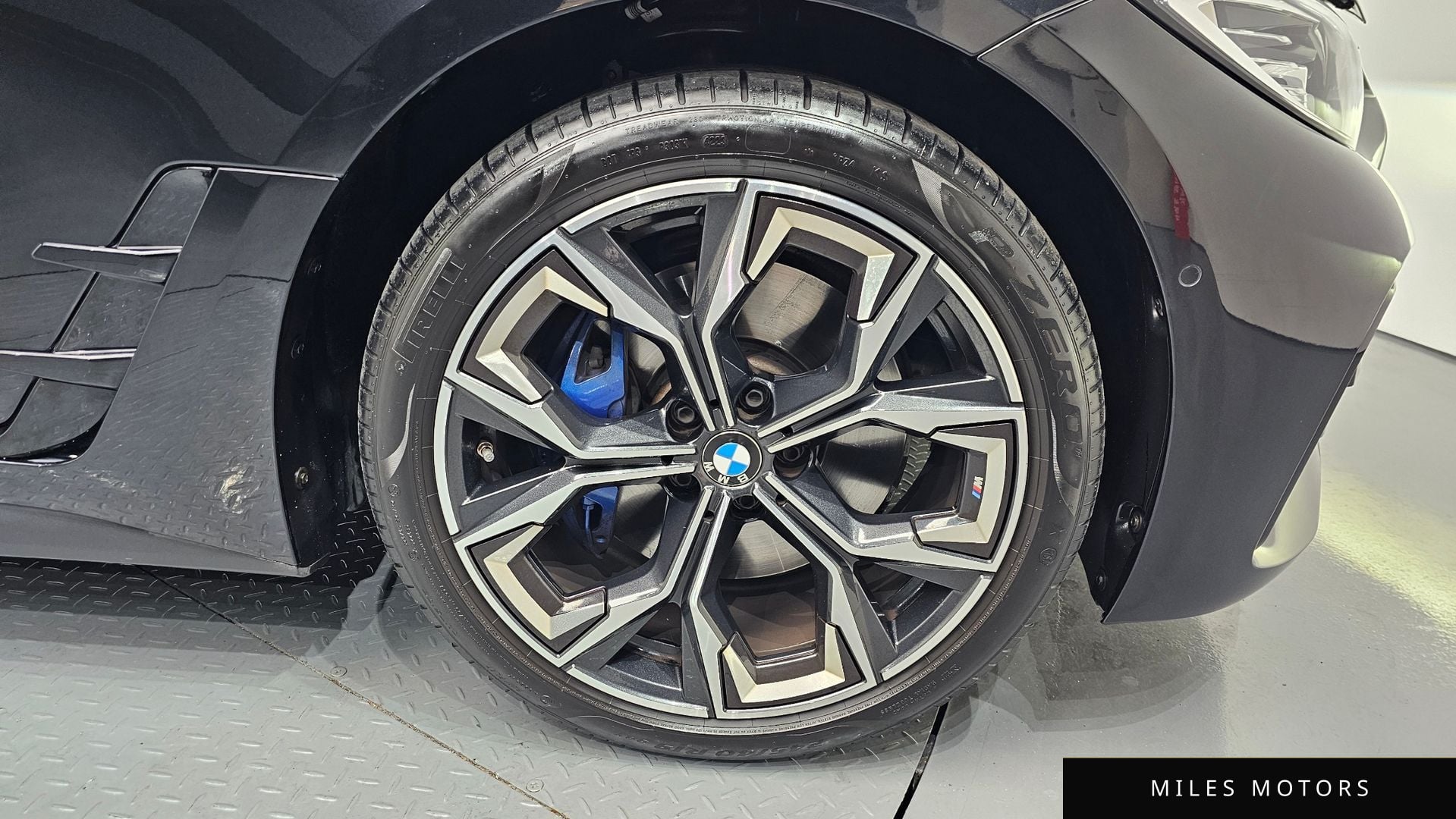 BMW 4 Series (G22) 2024 — миниатюра 5