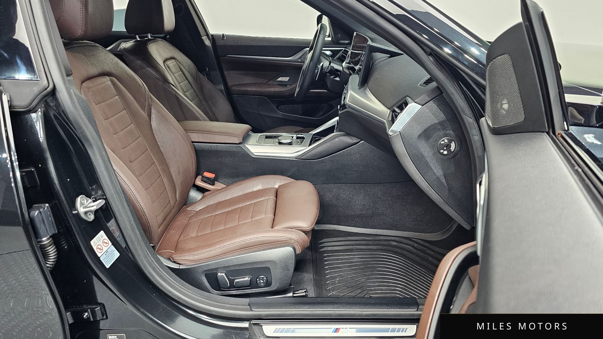 BMW 4 Series (G22) 2024 — миниатюра 10