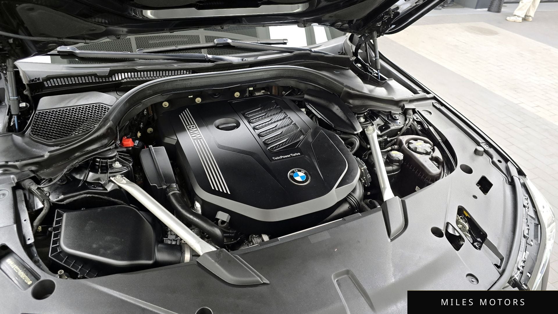 BMW 6 Series GT (G32) 2021 — миниатюра 6