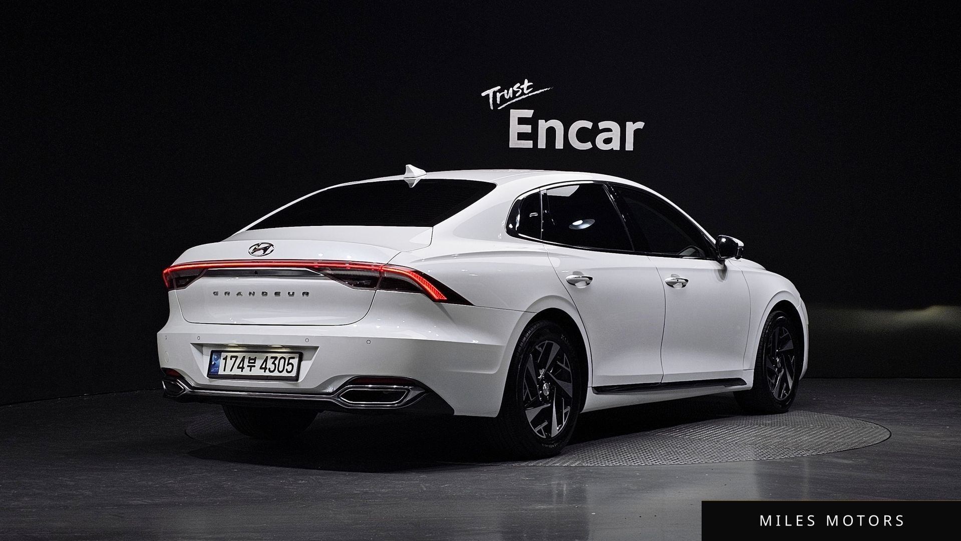 Hyundai Grandeur 2022 — миниатюра 2
