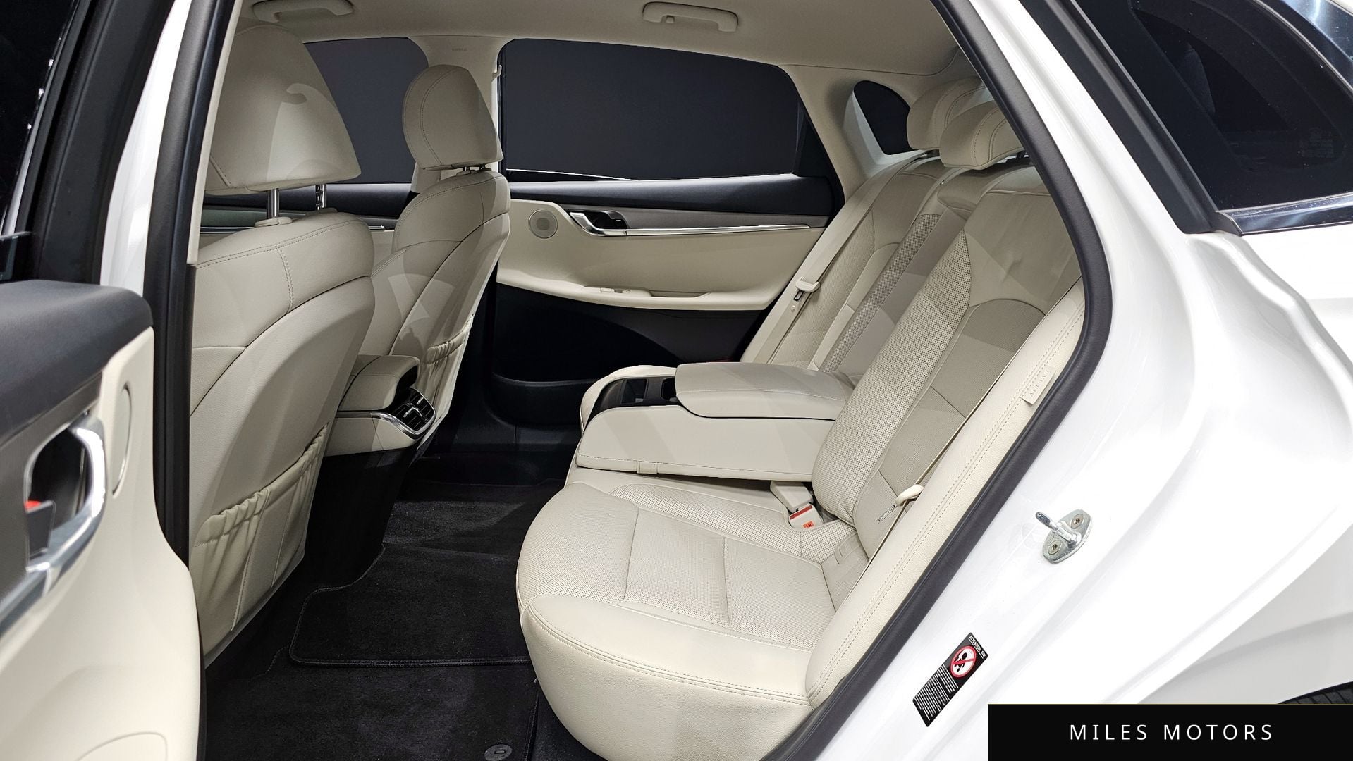 Hyundai Grandeur 2022 — миниатюра 12