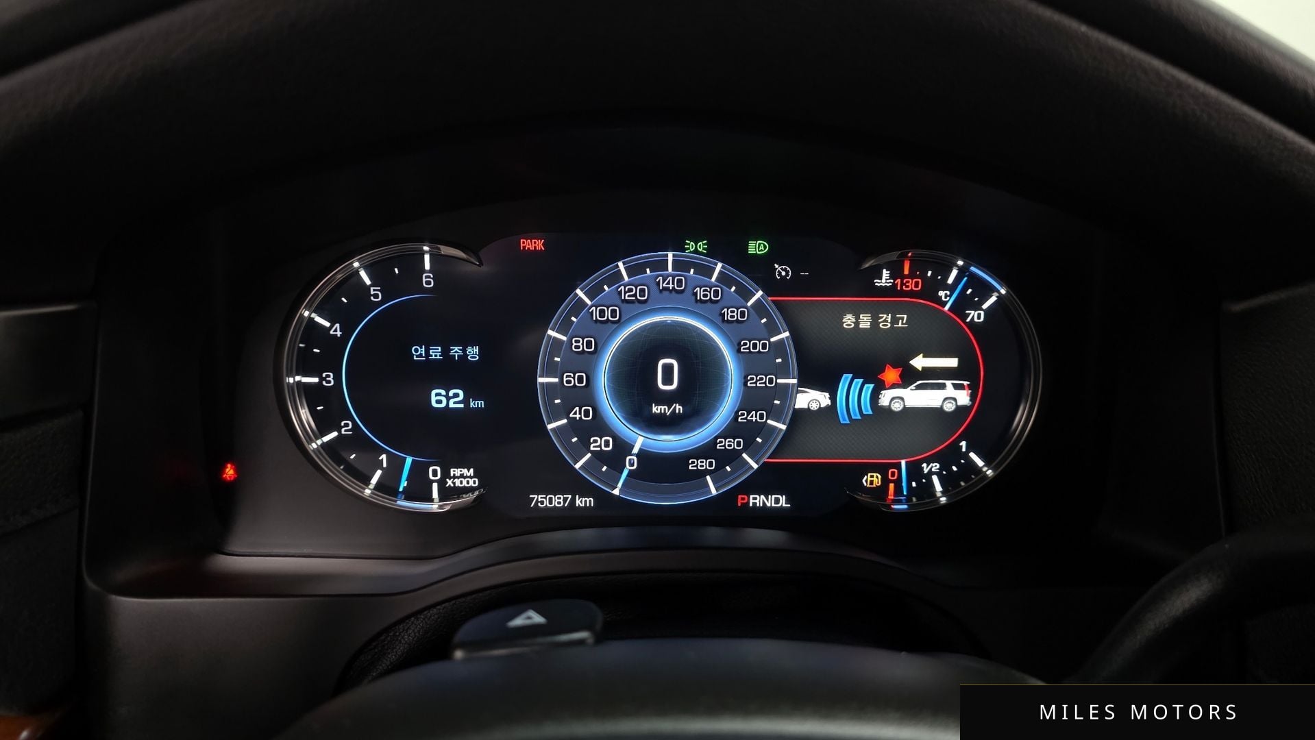 Cadillac 에스컬레이드 2018 — миниатюра 8