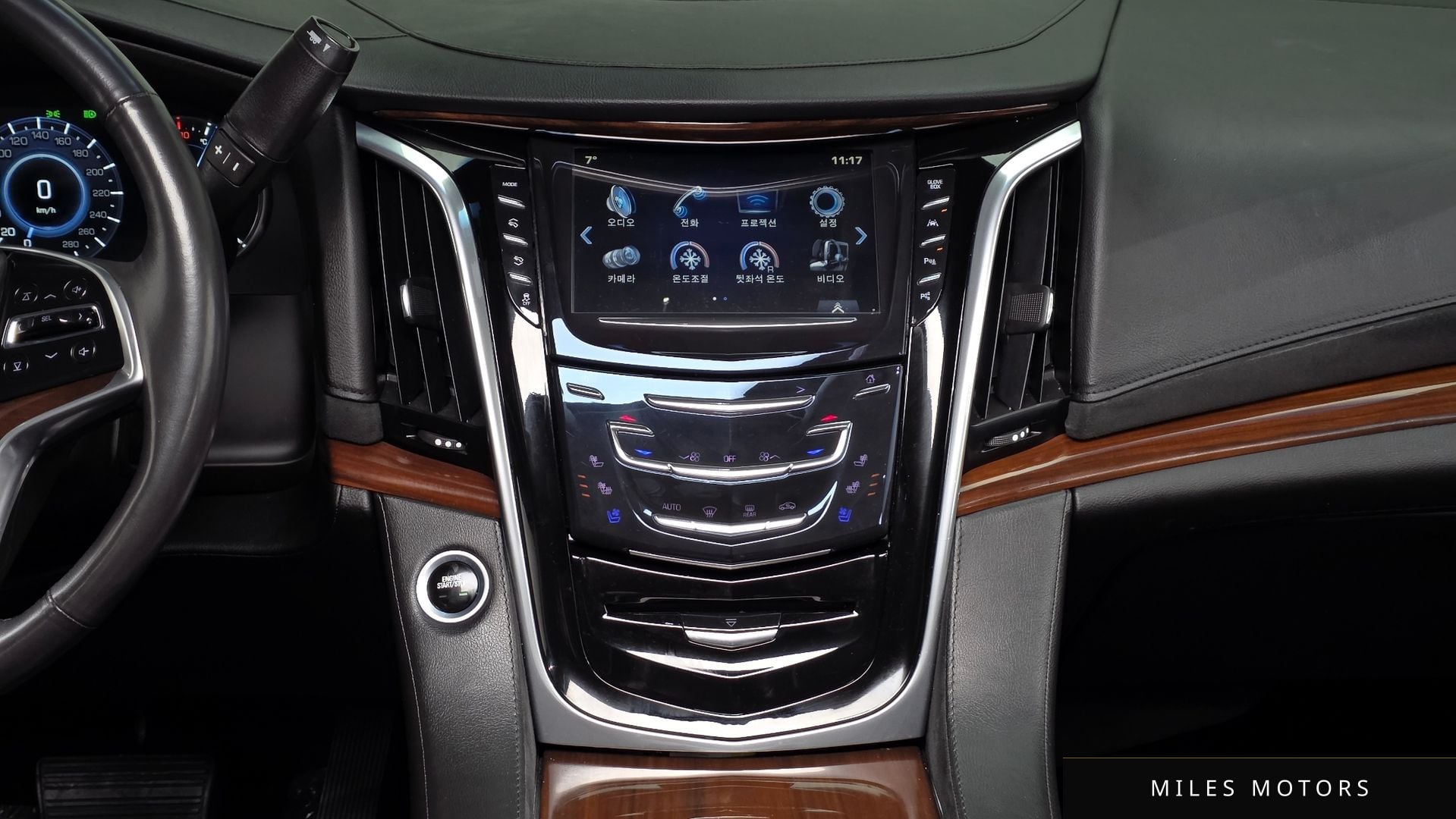 Cadillac 에스컬레이드 2018 — миниатюра 14