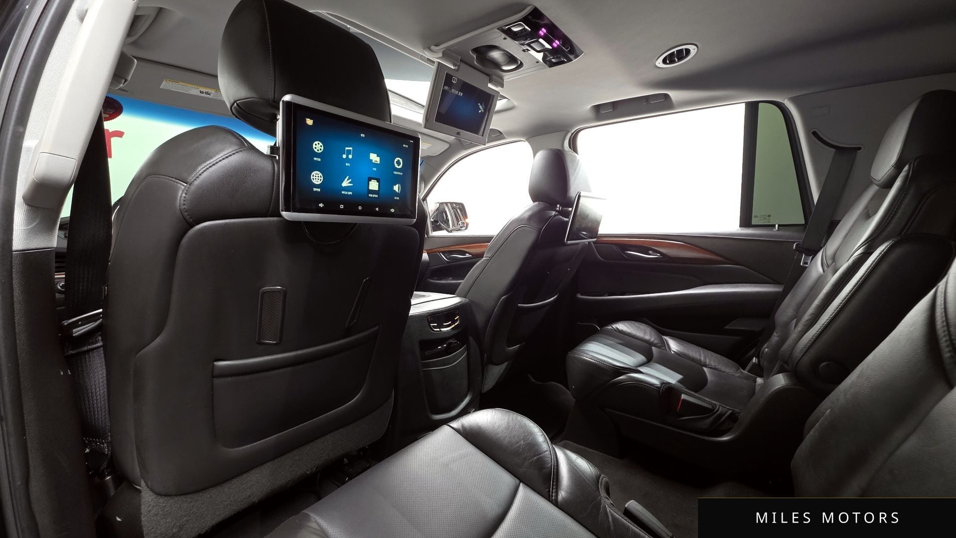 Cadillac 에스컬레이드 2018 — миниатюра 19