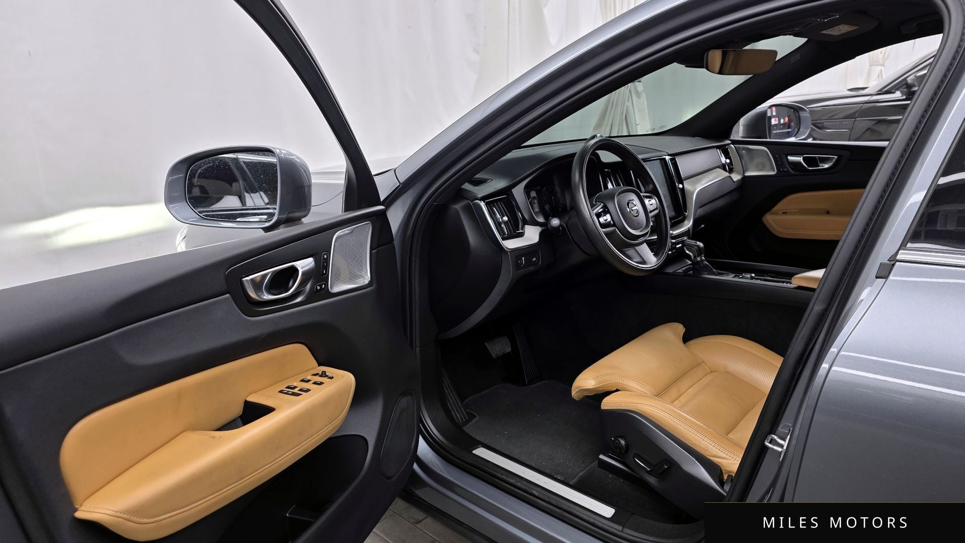 Volvo XC60 2020 — миниатюра 10