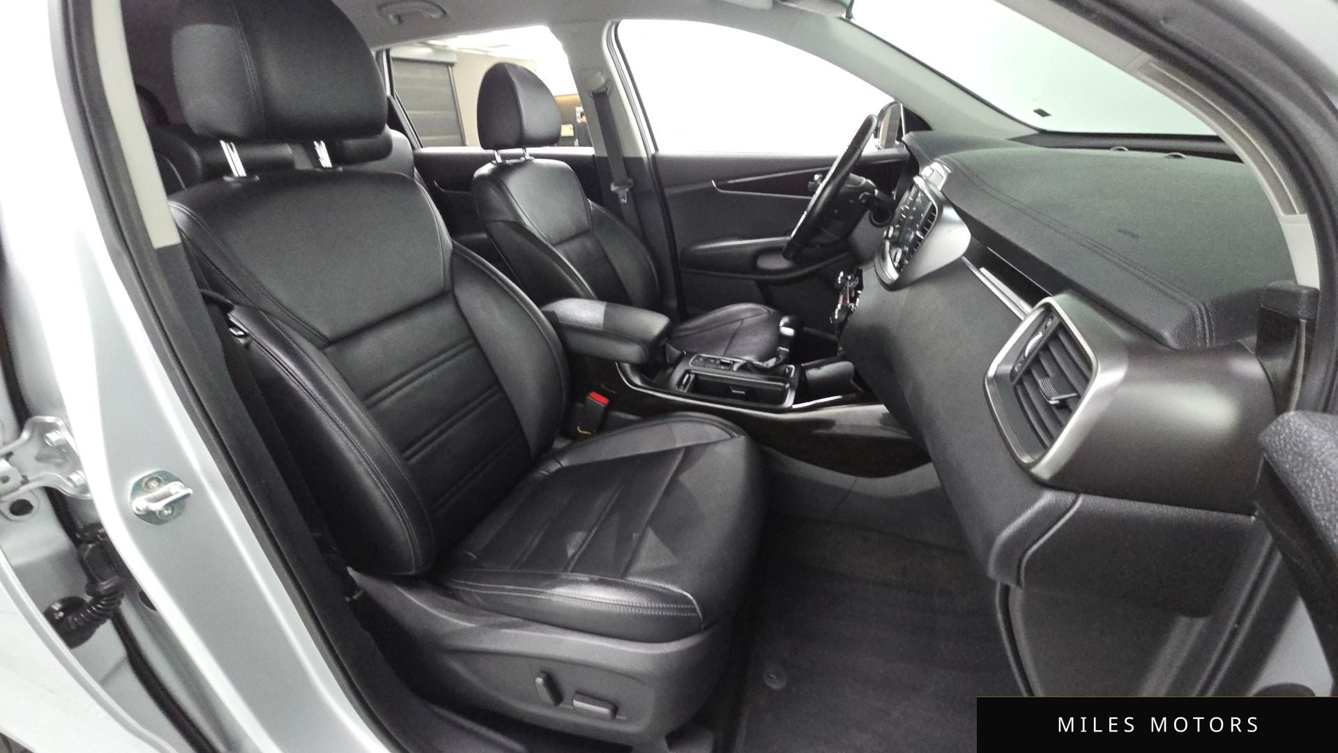 Kia Sorento 2019 — миниатюра 11