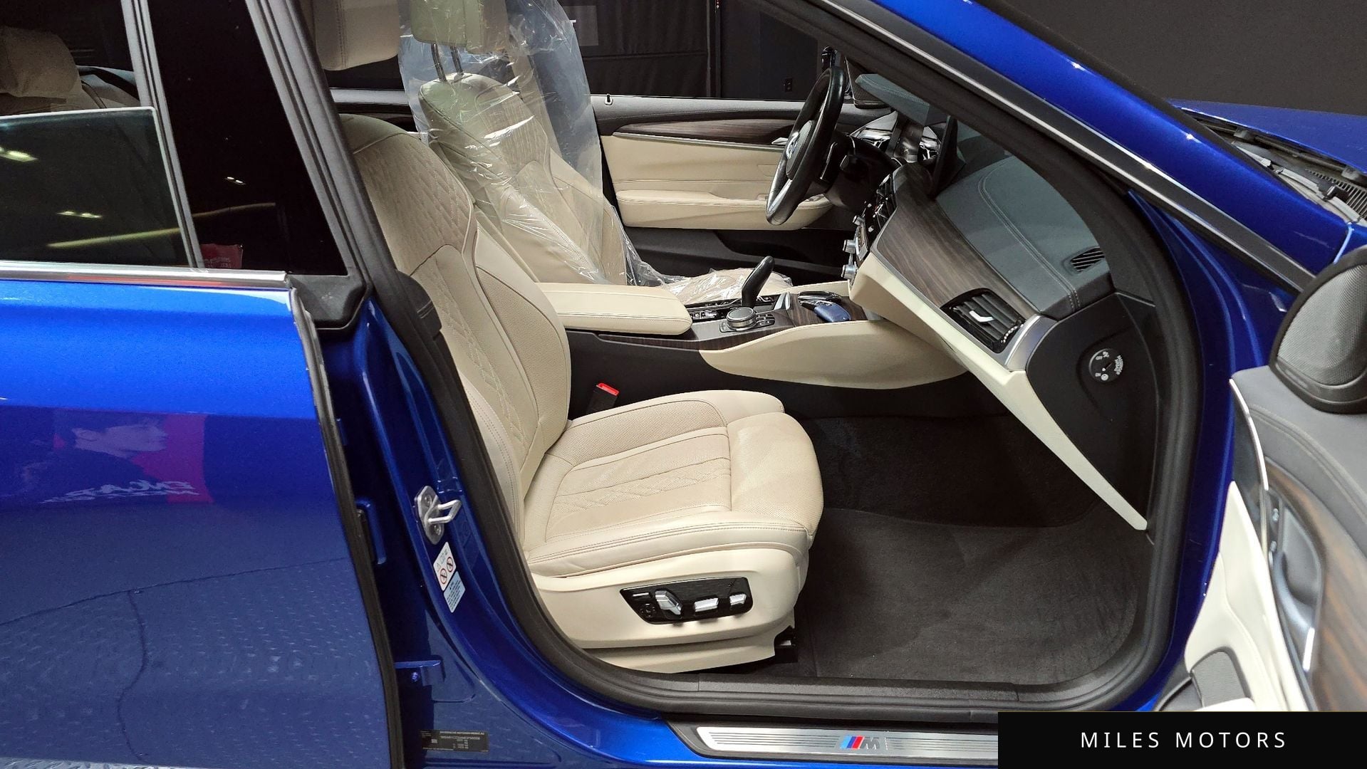 BMW 6 Series GT (G32) 2021 — миниатюра 9