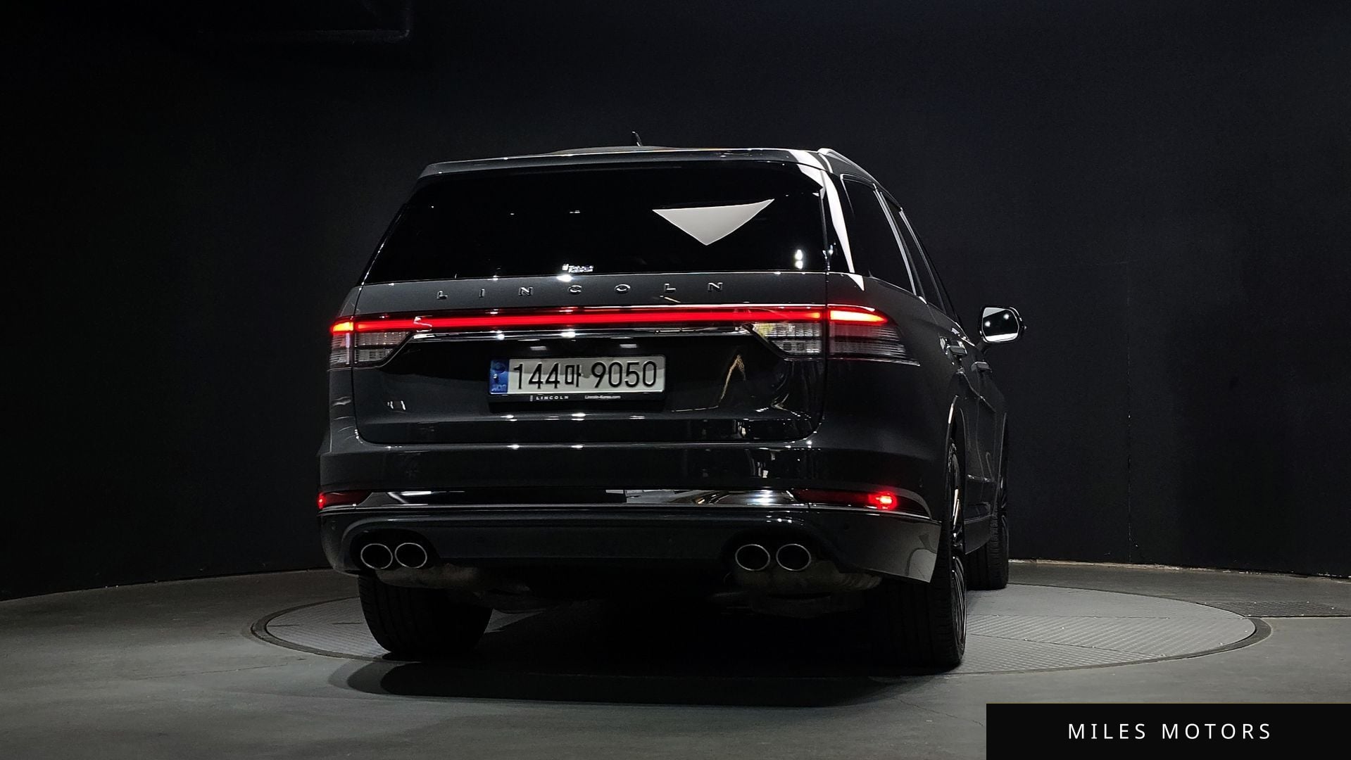 Lincoln Aviator 2023 — миниатюра 4
