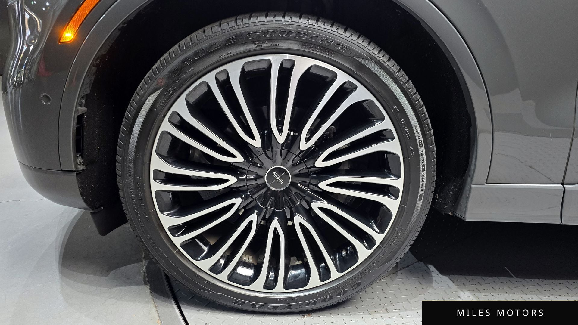Lincoln Aviator 2023 — миниатюра 5